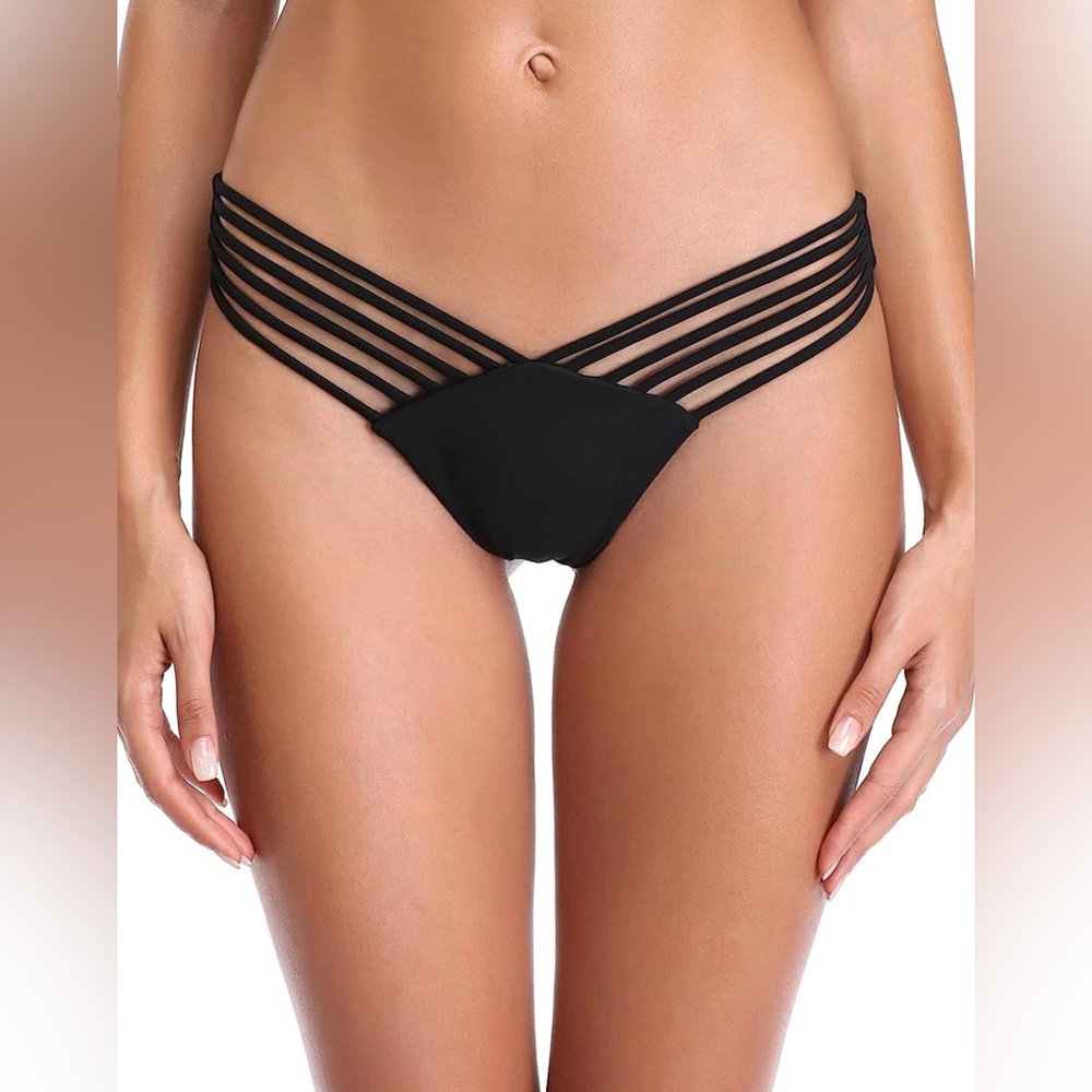 NWT-Relleciga thong bottom-S
